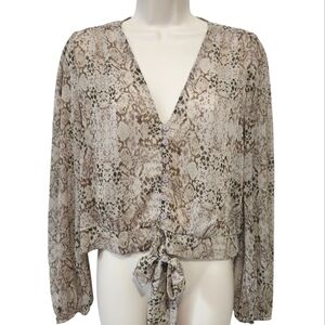 Sadie & Sage Snakeskin Print Sz Med Long Sleeve Button Front Tie‎ Cropped Top